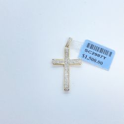 New 10k Solid Gold Diamond Cross Pendant 