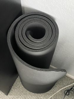 Amazon Basics Yoga Mat