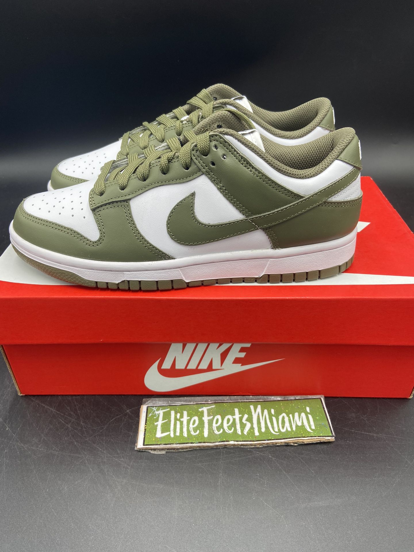 Nike Dunk Low Medium Olive   & Accessories