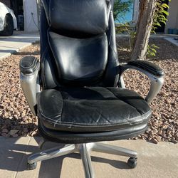 Serra Black Office Chair 