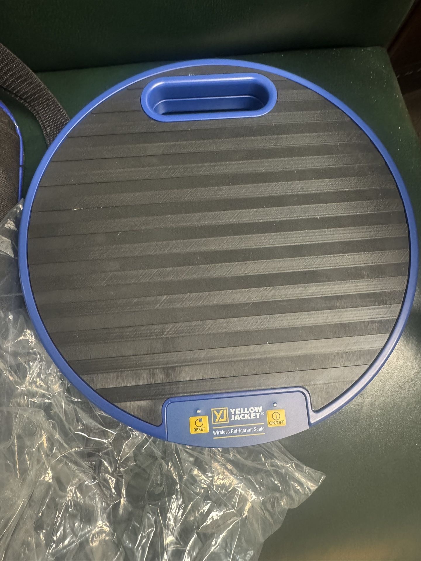 Brand New Freon Scale