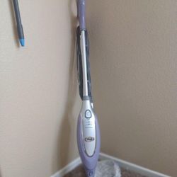 SHARK PROFESSIONAL STEAM MOP