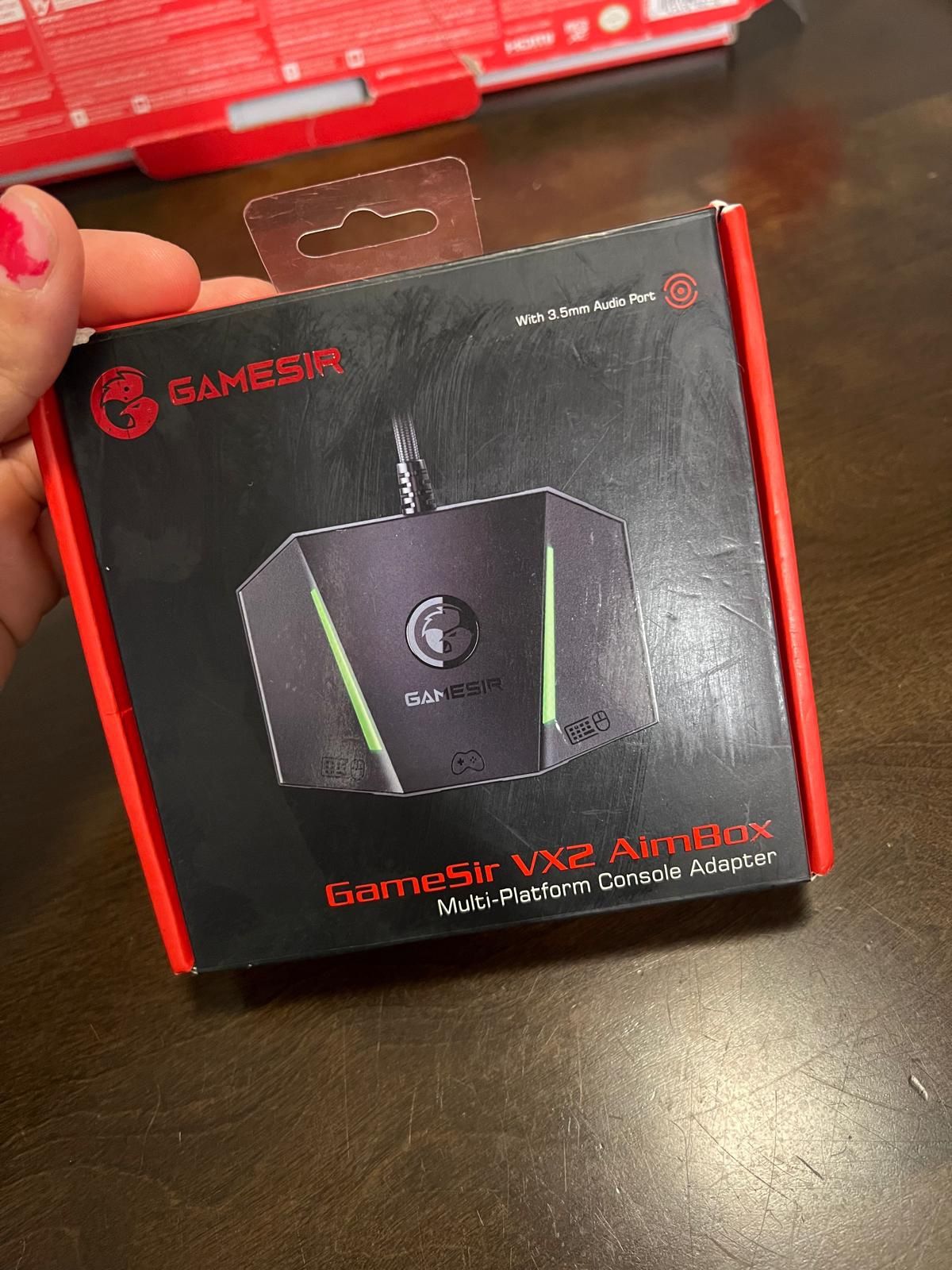 Game Sir Adapter Color Black/red