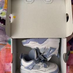 Jordan 4 Retro Forget Me Not- Preschool