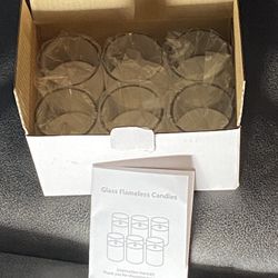 NEW- Set of 6 Battery Operated 3D Wick Flame LED Candles in Clear Holders 
