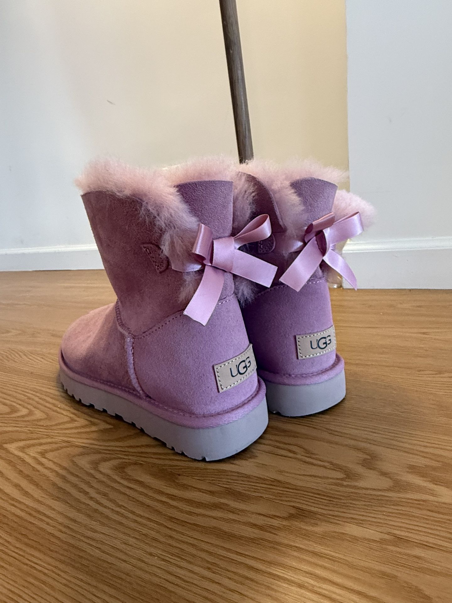 Uggs Size 8 Only Worn Once For 10 Mins. Too Small.