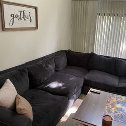 Sectional Couch 