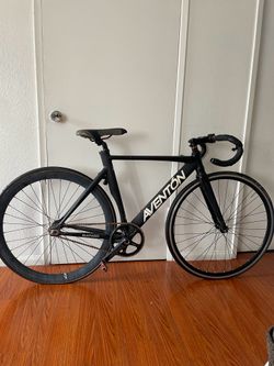 Fixed gear Aventon Mataro