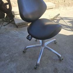 Salon Chair 