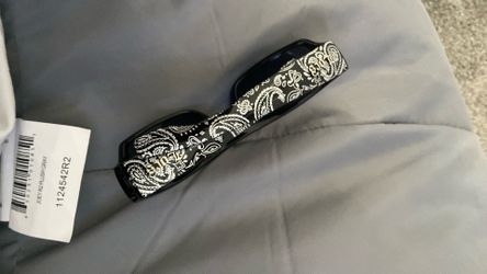Locs sunglasses