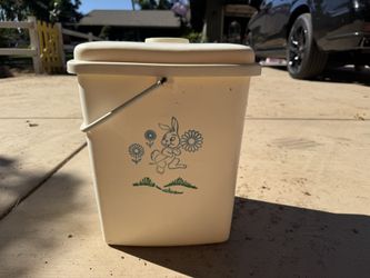 Vintage Diaper Hamper