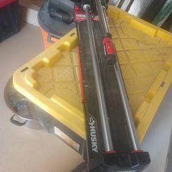 Tile Cutter Good Condition
