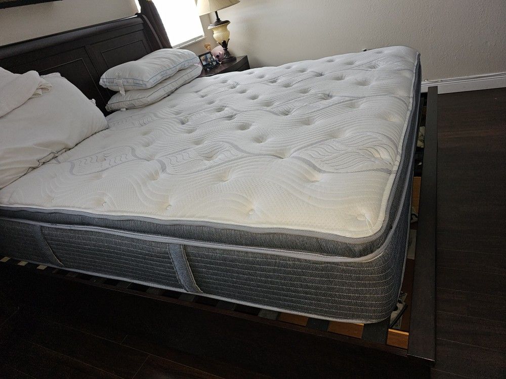 Serta Perfect Sleeper Icollection King Mattress