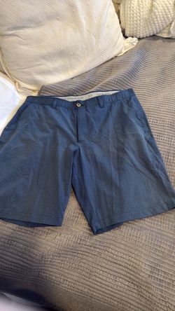 Men’s Under Armour lightweight Shorts size 40