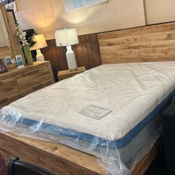 6pc Queen Ashley’s Bedroom Set 