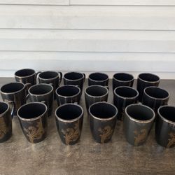 Holiday 08 Glided Noel Stoneware Coffee mugs set of 18