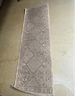 Neutral Tone Tile-Pattern Runner Rug