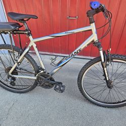 26" Giant Mt Bike