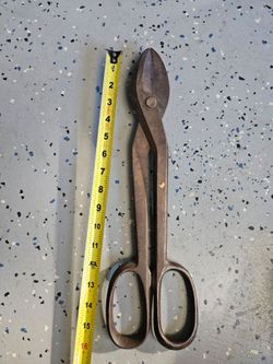 Metal shears
