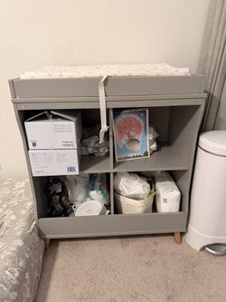 Diaper Changing Pad Station