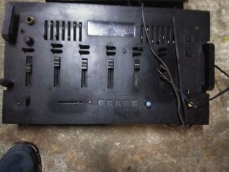 DJ mixers