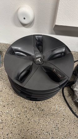 Tesla Hub Caps