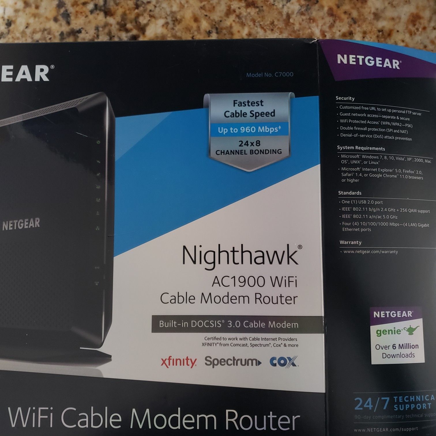 Netgear Nighthawk AC1900 WiFi Cable Modem Router