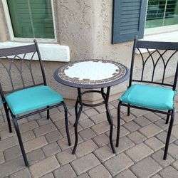 Cafe Table And Chairs
