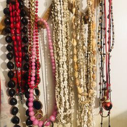10 LBS Of Jewelry - Craft 