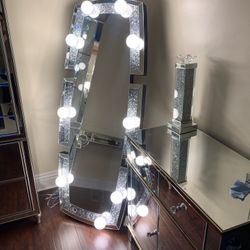 New Hollywood glam mirror 