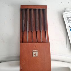 Flint Steak Knife Set with Wood Block
