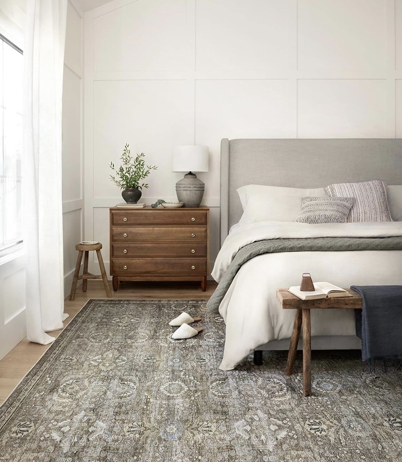 LAY-13, Antique/Moss, 9'-0" x 12'-0", .13" Thick, Area Rug, Soft, Durable, Vintage Inspired, Distressed, Low Pile, Non-Shedding, Easy Clean, Printed,
