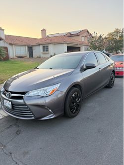 Toyota Camry LE 2017
