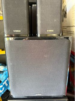 Yamaha surround sound speakers with subwoofer