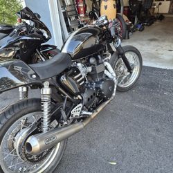 2012 Triumph Thruxton 900