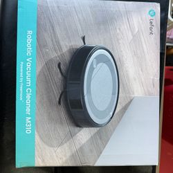 Lefant M310 Robot Vacuum – Works Great – With Box