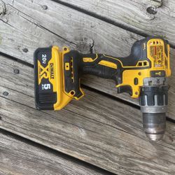 Dewalt Hammer 