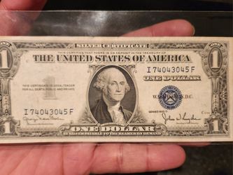 Rear dollar bill-silver certificate (1935)