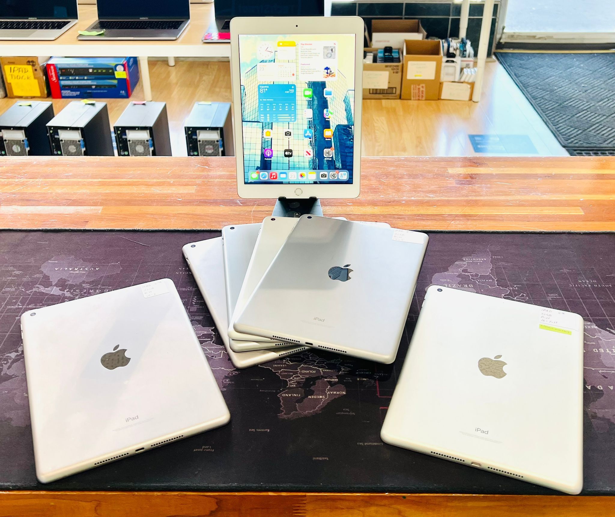Apple iPad 5 32GB 9.7” Fully Functional $140 EACH