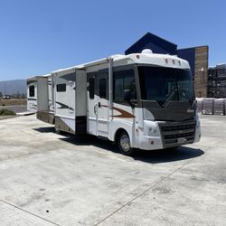 2008 Class A Rv Motor Home 35 Ft 3 Slides Low Miles