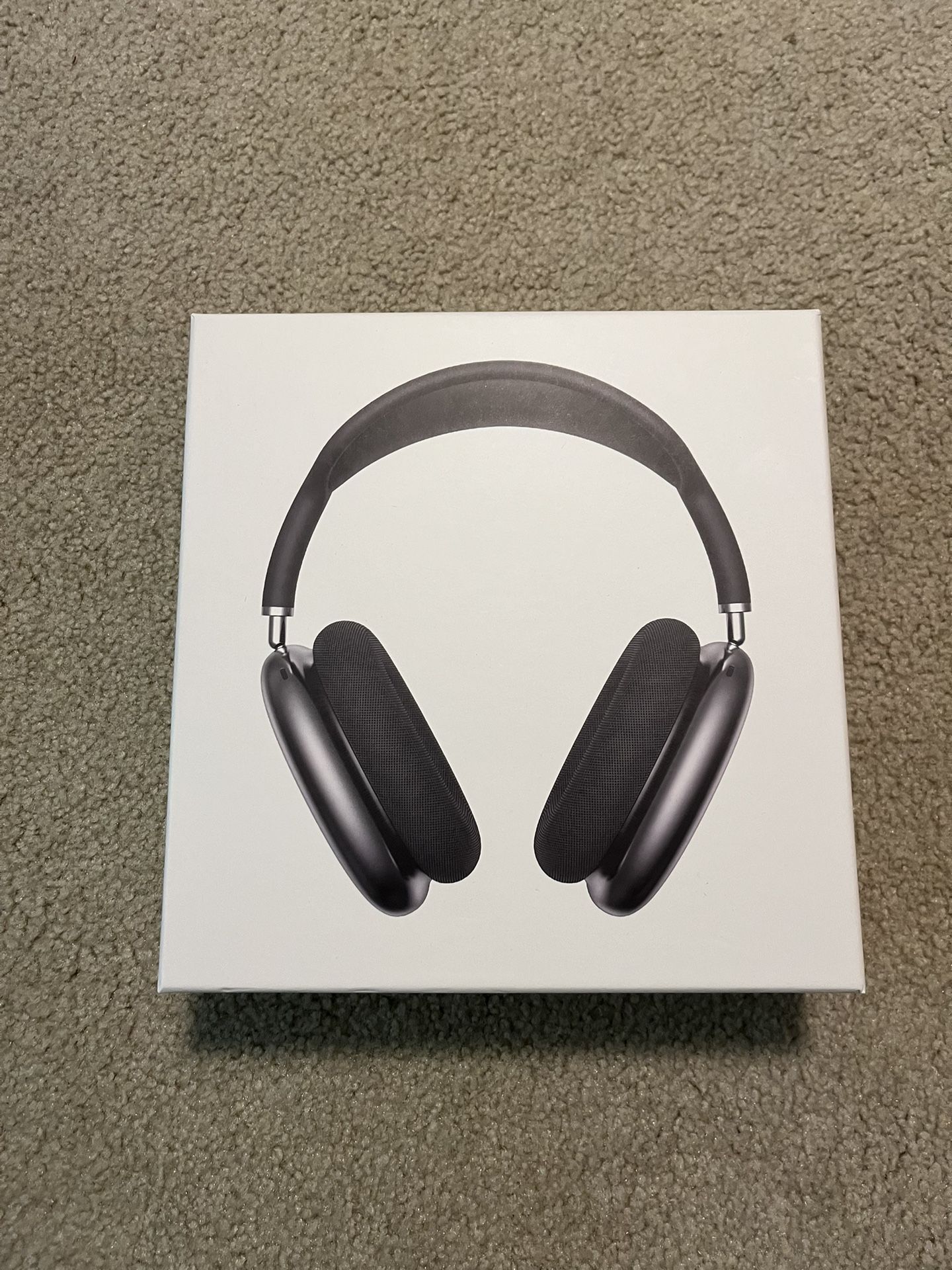 Airpod Pro Max (Taking Offers)