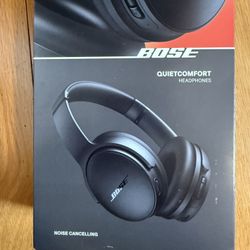 Brand New Bose Quiet Comfort 