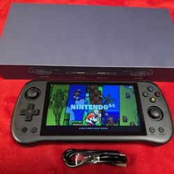 Gaming handheld, 20 Different Systems, 8,191 Total Games