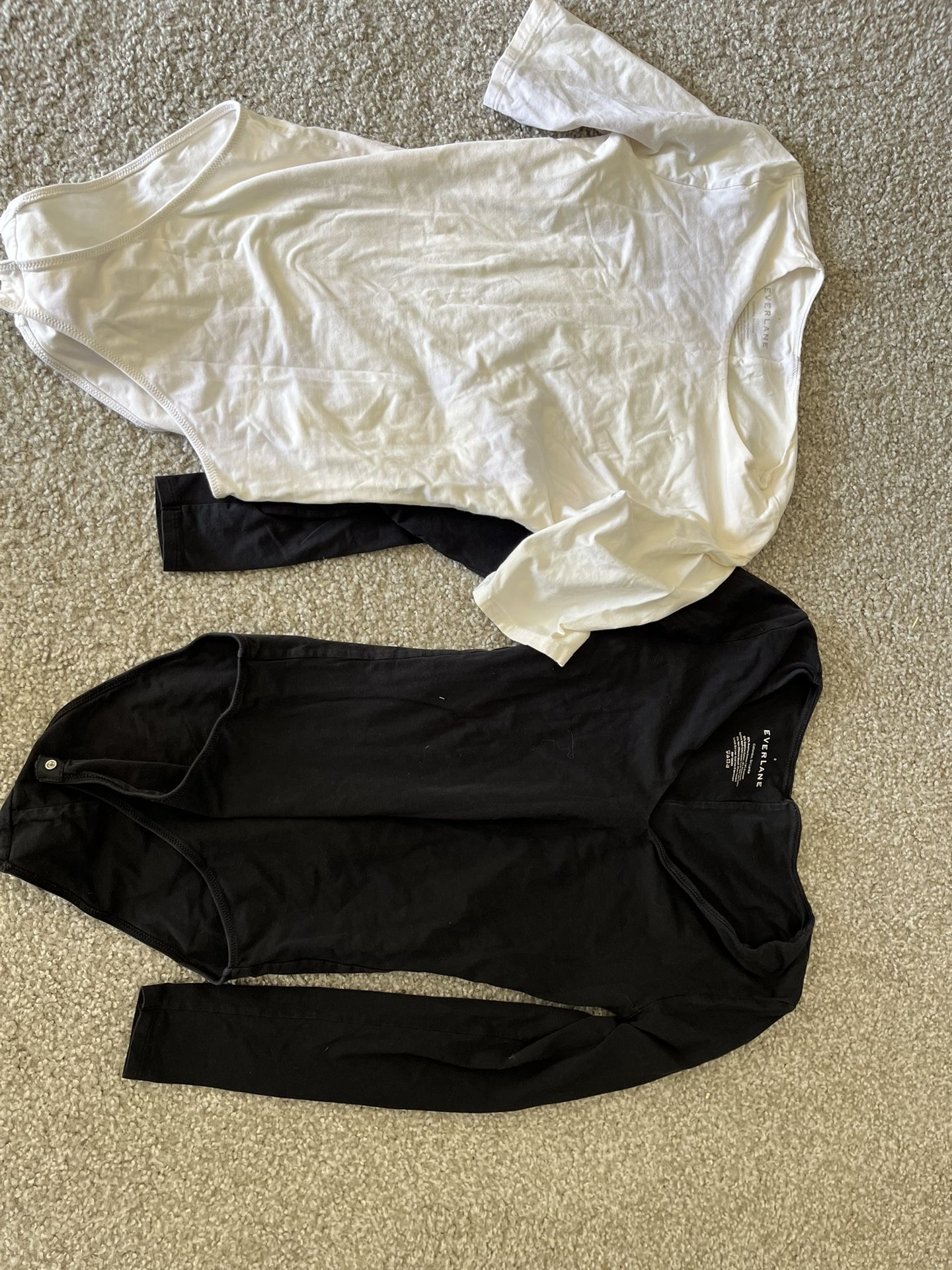 Women’s Bundle Of Bodysuits (2) Size Small