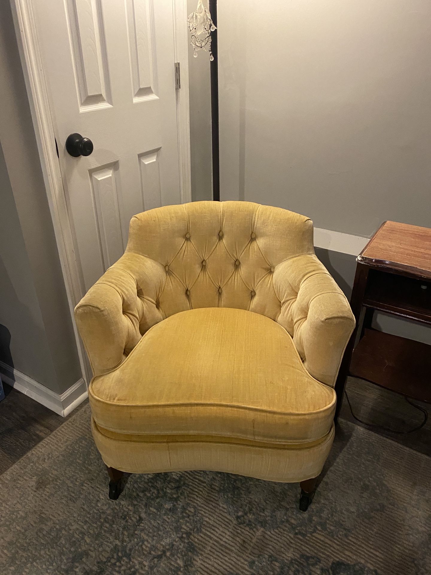 MCM vintage Velvet Chair