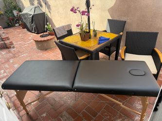 Massage/lash bed