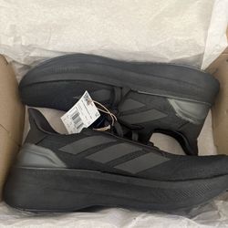 Adidas Ultraboost 5X Men Size 9 $150