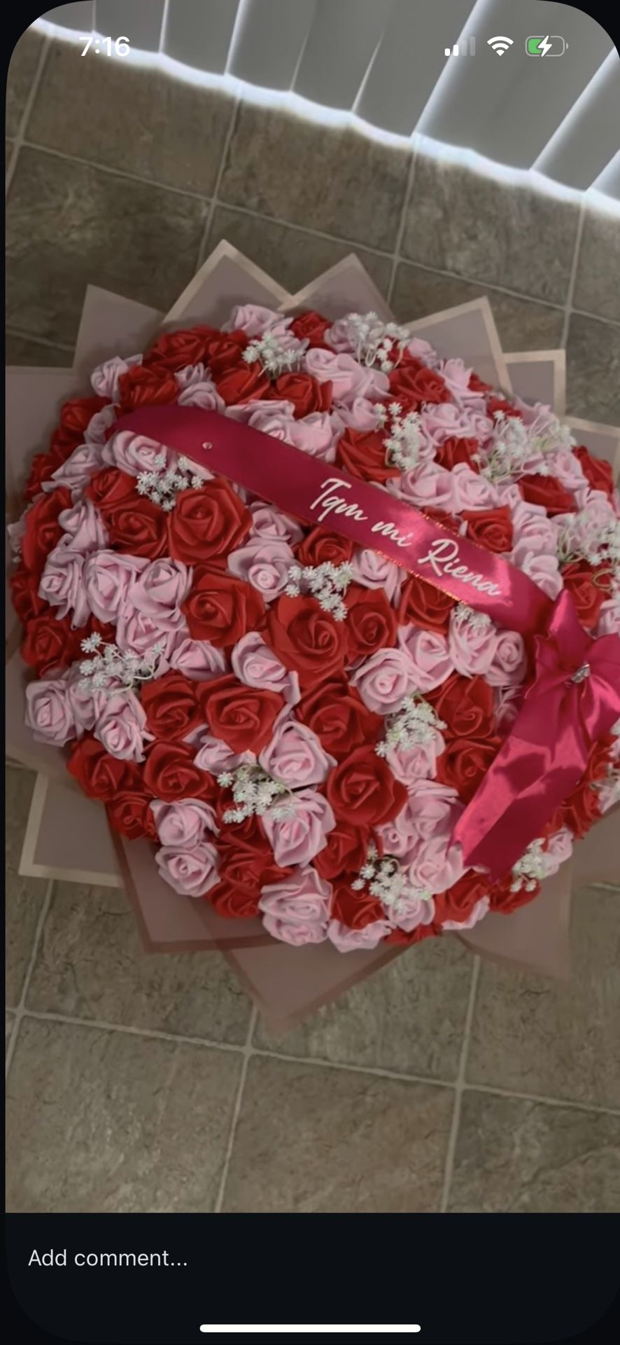 200 Roses