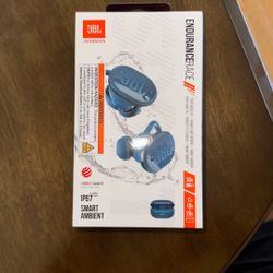 JbL Earbuds Blue Color