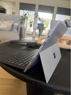Surface Pro7+